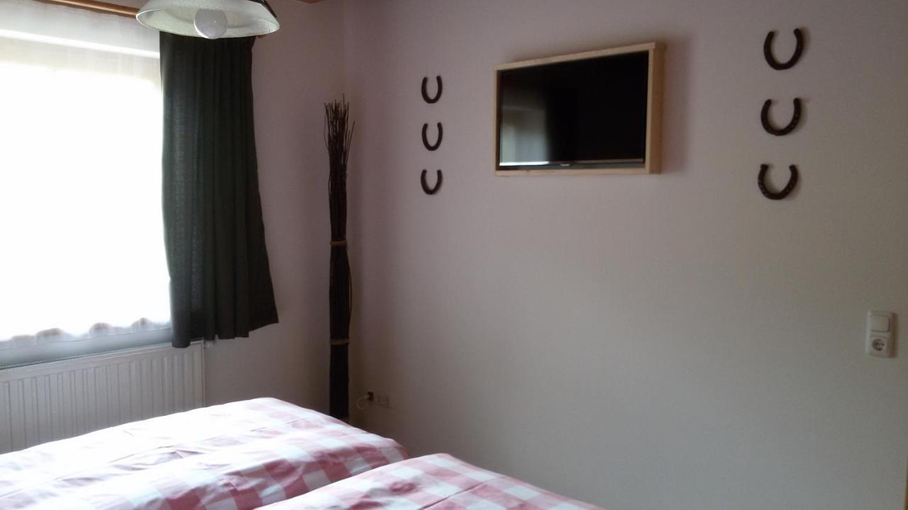 Onemooshof Apartment มาริอาอาล์ม อัม ชไตเนอร์เนินเมียร์ ภายนอก รูปภาพ